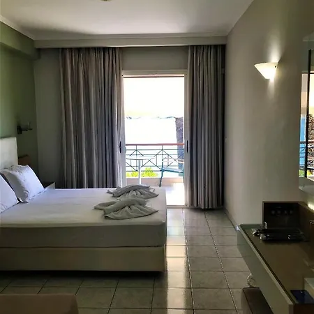 Palm Trees Otel *