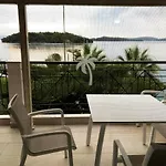 Palm Trees Hotell Nidhrion