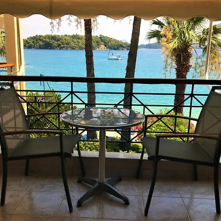 Palm Trees * Nydri (Lefkada)