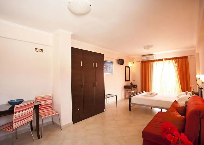 Palm Trees * Nydri (Lefkada)