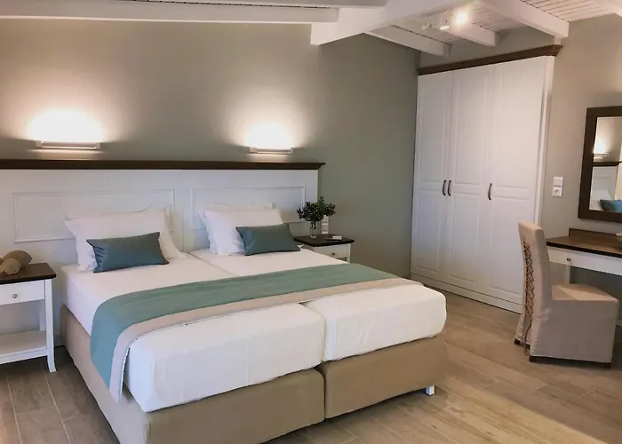 Palm Trees Hotel Nydri (Lefkada)