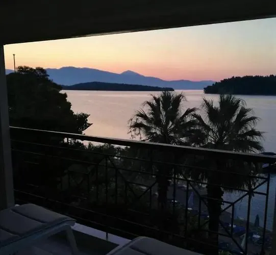 Palm Trees * Nydri (Lefkada)